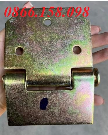 Vì sao nên sử dụng bản lề lá xe tải chất lượng cao?