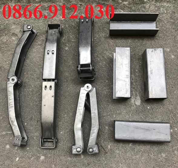 Lý do nên sử dụng khóa khớp lò xo trong thiết kế nội thất