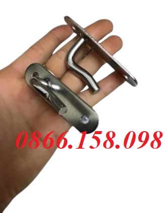 Công dụng của móc treo bạt ô tô tải