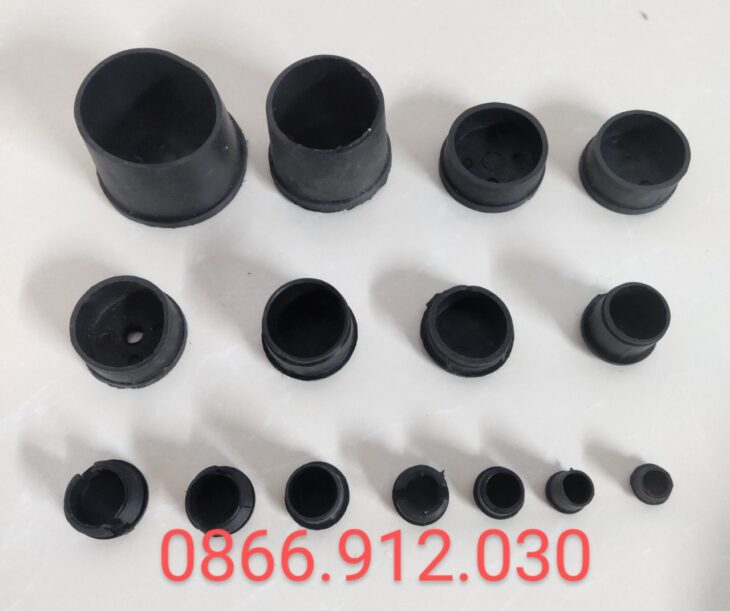 Công dụng của chân đế nhựa chụp chân bàn ghế trong nội thất hiện đại