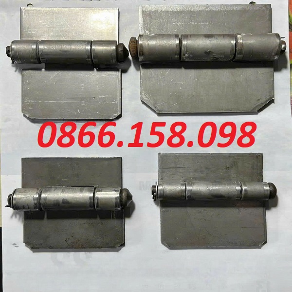 Dấu hiệu của bản lề xe tải cần thay thế để đảm bảo an toàn?