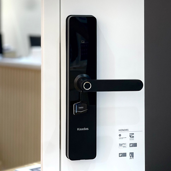 Khoá Cửa Điện Tử Thông Minh Kaadas M5