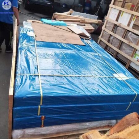 GỬI NỆM CAO SU THIÊN NHIÊN SANG MỸ