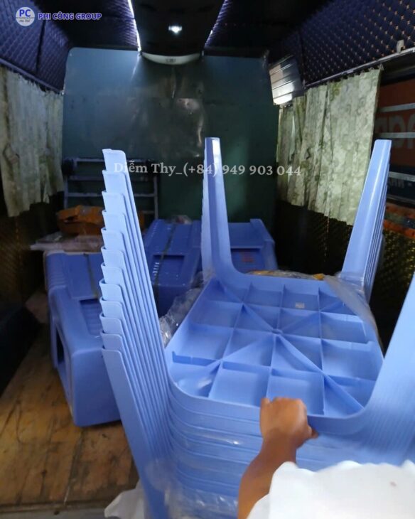 GỬI GHẾ NHỰA ĐI NƯỚC NGOÀI