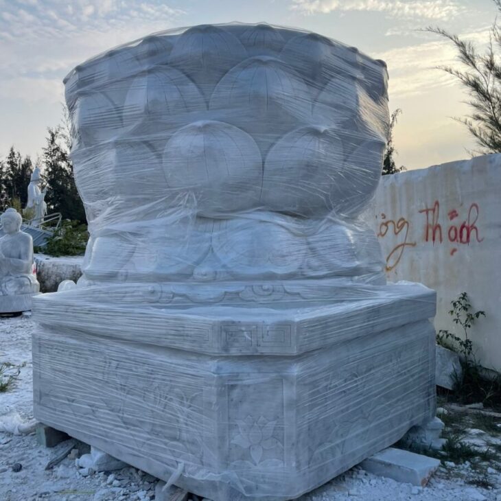 GỬI TƯỢNG ĐÁ VN QUA MỸ