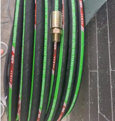 Ống cao su thuỷ lực SD ASIA, giá cạnh tranh, chất lượng cao