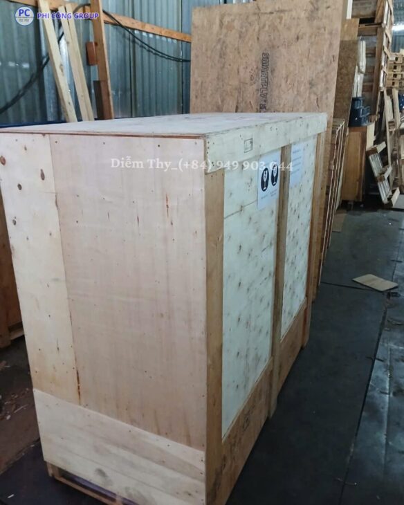 GỬI GHẾ NHỰA ĐI NƯỚC NGOÀI