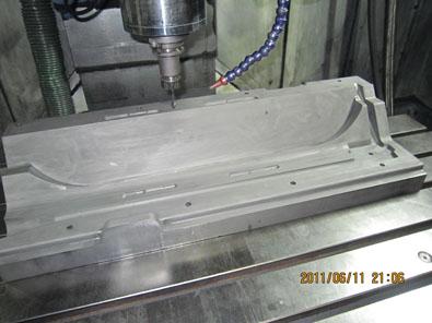 Điện cực xung, điện cực Graphite bể mạ chất lượng cao – Sự lựa chọn hoàn hảo của quý khách