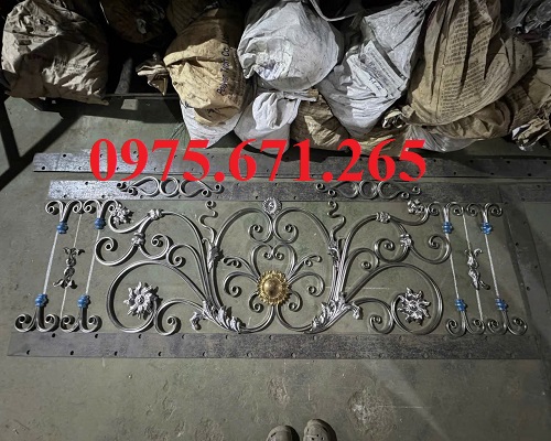 Xếp bộ inox mỹ thuật cho xưởng cơ khí